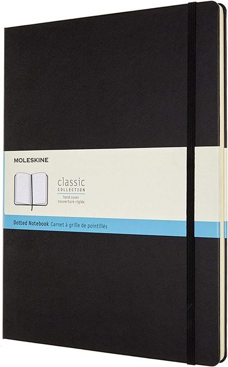 Черен тефтер Moleskine Classic Black A4 с твърди корици и листа на точки