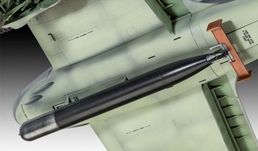 Сглобяем модел Revell - Самолет Bristol Beaufighter TF. X