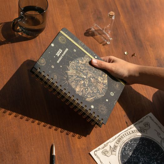 Седмичен бележник-органайзер Grupo Erik Harry Potter за 2025 година