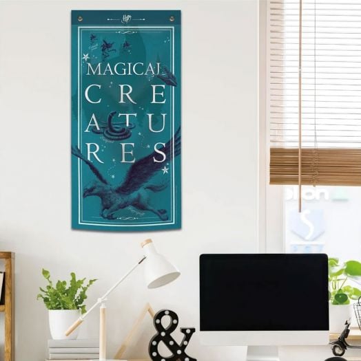 Текстилен банер за стена Harry Potter Magical Creatures