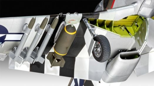 Сглобяем модел Revell - Самолет Mustang P-51D-15-NA