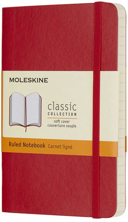 Джобен червен тефтер Moleskine Classic Scarlet Red с меки корици и линирани страници