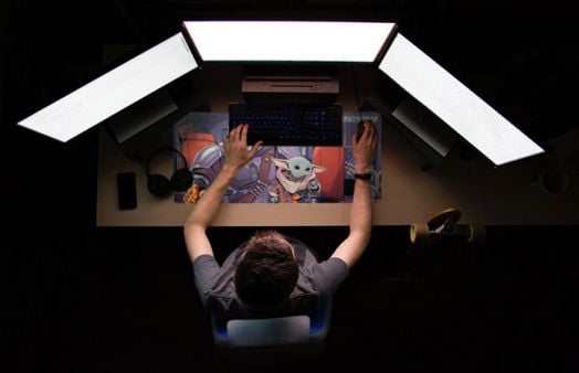 Геймърска подложка за бюро Baby Yoda