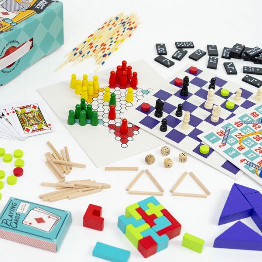 Комплект игри Professor Puzzle: Игри на закрито