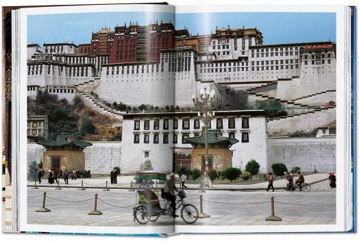 Living in Asia, 40th Edition