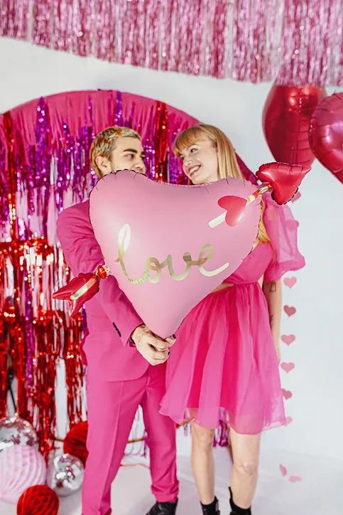 Фолиев балон PartyDeco - Сърце със стрела