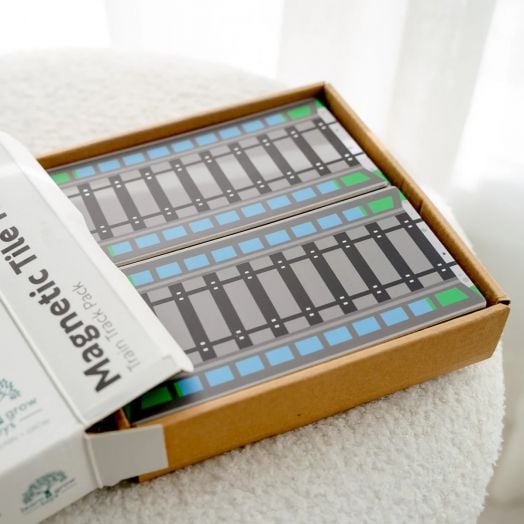 Магнитен конструктор Learn and Grow Toys - Влак, 36 части