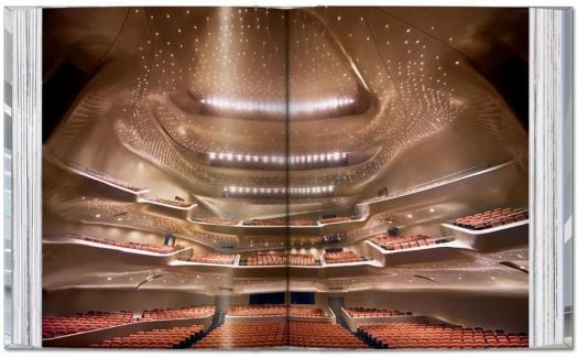 Zaha Hadid. Complete Works 1979-Today. 40th Ed.