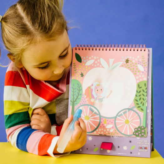 Тефтер за оцветяване с вода Floss & Rock, Magic Colour-in pad, Fairy Tale - Принцеса