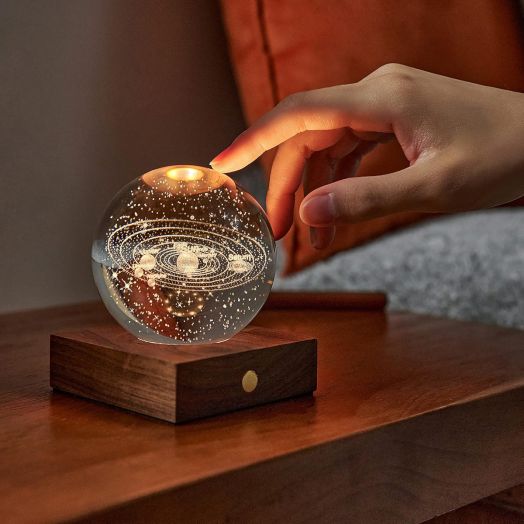 Нощна лампа Gingko Amber Crystal Light Solar System