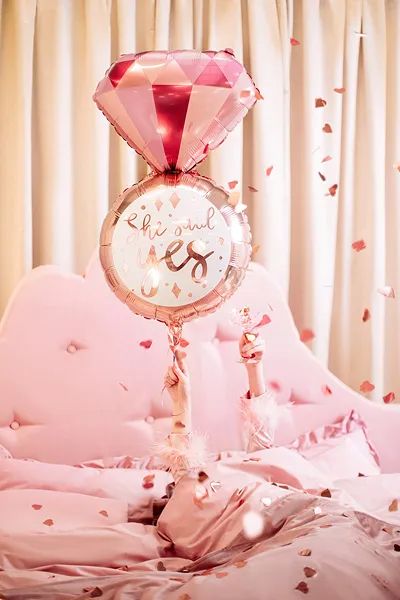 Фолиев балон PartyDeco - Пръстен, 41 х 72 см.