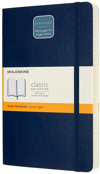 Класически тефтер Moleskine Expanded Sapphire Blue с меки корици и линирани страници