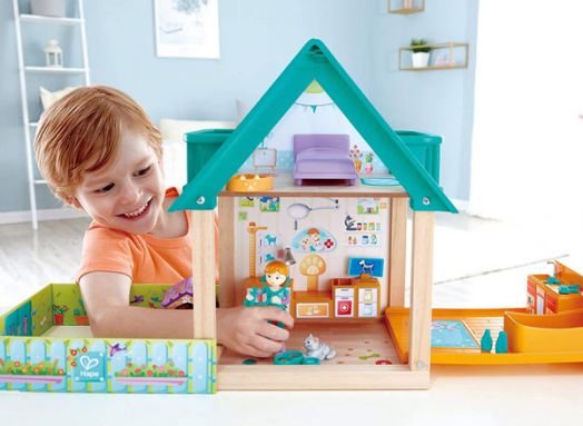 Игрален комплект Hape - Ветеринарен център