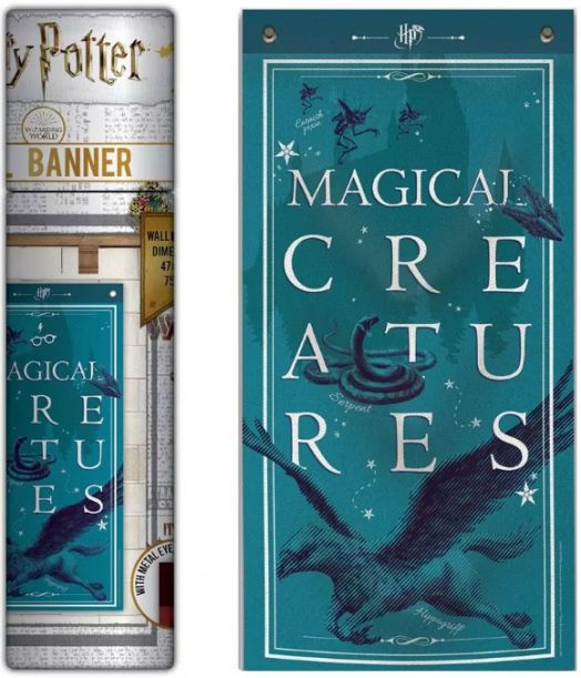 Текстилен банер за стена Harry Potter Magical Creatures