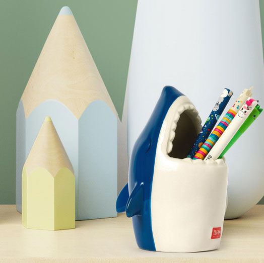 Керамичен моливник Legami - Shark