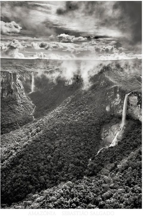 Sebastiаo Salgado. Amazоnia. Poster ‘Waterfalls’
