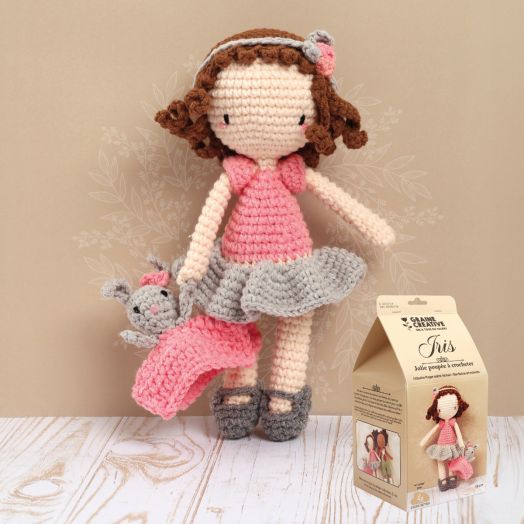 Комплект за плетене Амигуруми Graine Creative - Кукла Айрис 19 см.