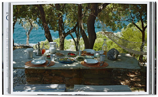 Haute Bohemians: Greece