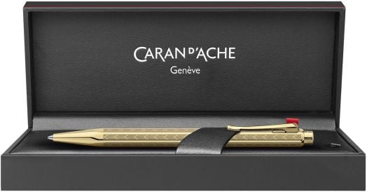 Химикалка Caran d'Ache Ecridor Chevron Gold