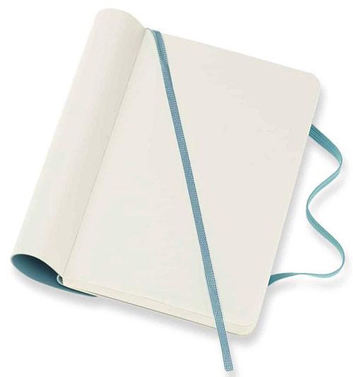 Джобен пастелносин тефтер Moleskine Classic Reef Blue с меки корици и нелинирани страници