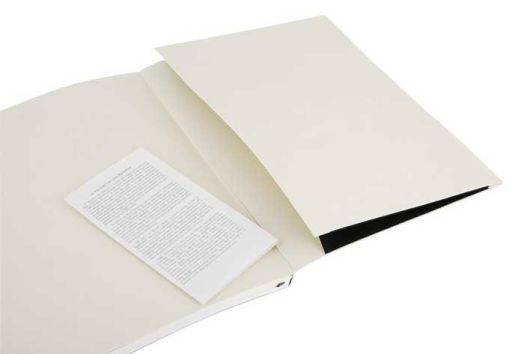 Голям XL тефтер Moleskine Classic с меки корици и бели листа, нелиниран