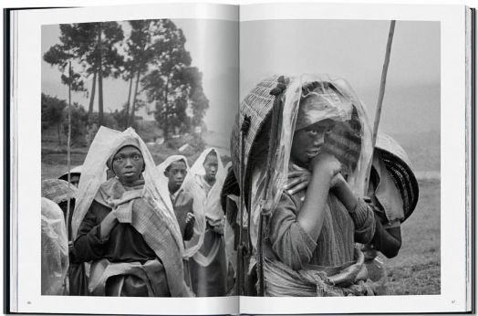 Sebastiao Salgado. Workers. An Archaeology of the Industrial Age