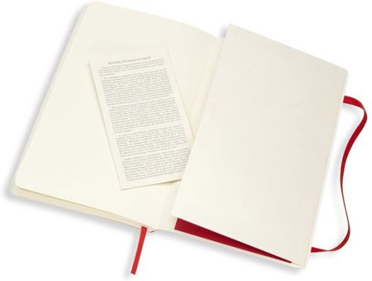 Класически червен тефтер Moleskine Scarlet Red с меки корици и страници на точки