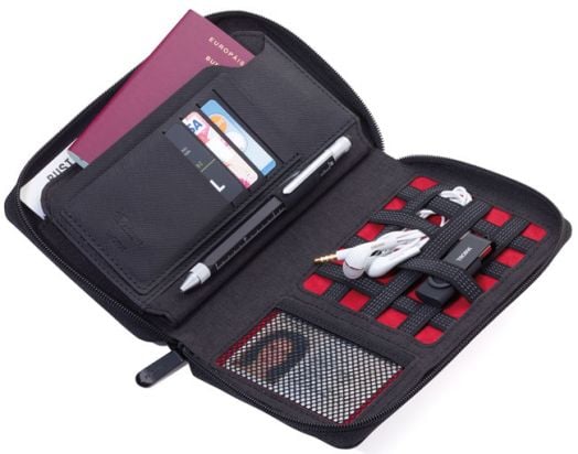 Калъф за пътни документи Troika Cargosafe