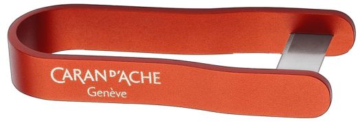 Острилка Caran d'Ache, червена