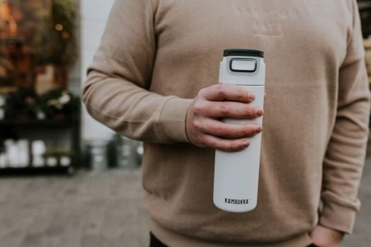 Стоманена бутилка Kambukka Elton Insulated Chalk White, 0.600 л.