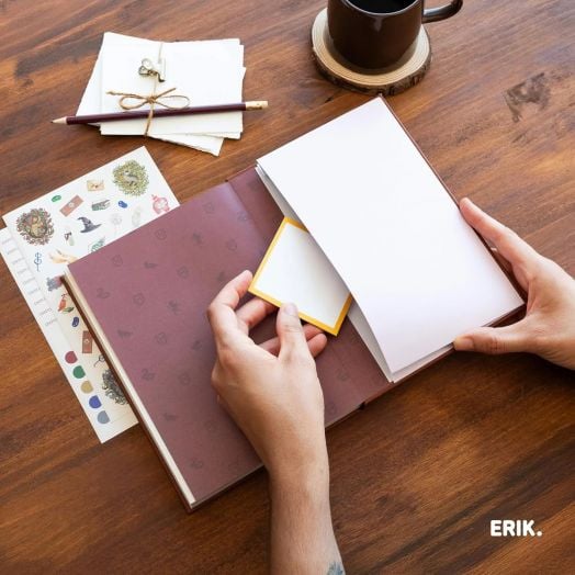 Седмичен планер Grupo Erik Harry Potter за 17 месеца - август 2025 / декември 2026 година