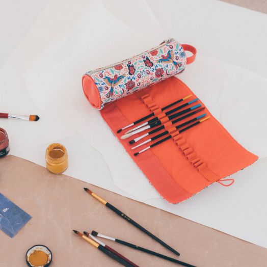 Навиващ несесер Frida Kahlo Viva La Vida Roll Up