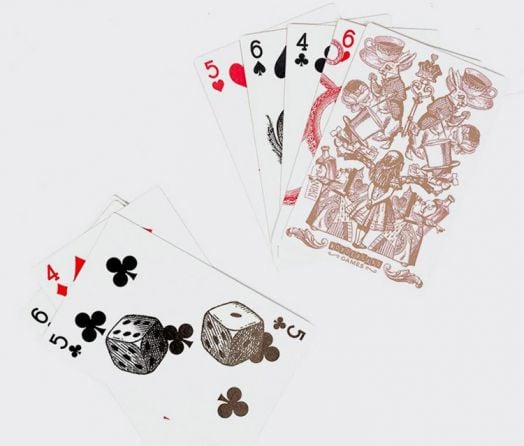 Големи карти за игра Professor Puzzle: The Queen’s Guards