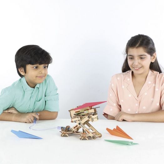 Дървен конструктор Smartivity - Хидравлична самолетна писта