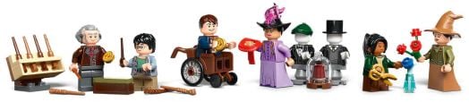 LEGO Harry Potter - Оливандър и дрехи от Мадам Молкин