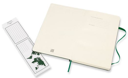 Джобен лавровозелен тефтер Moleskine Classic Myrtle Green с твърди корици и листа на широки редове