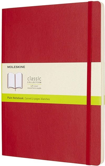 Голям червен тефтер Moleskine Classic Red Scarlet с меки корици и нелинирани страници