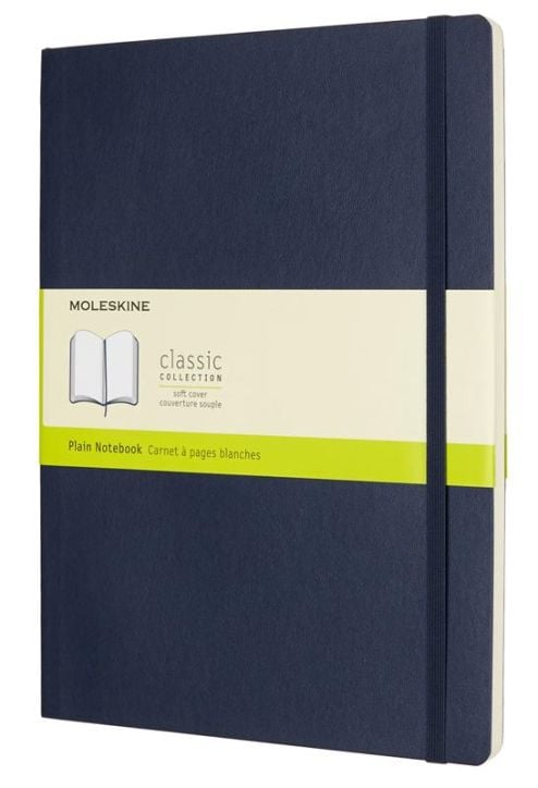 Голям син тефтер Moleskine Classic Sapphire Blue с меки корици и нелинирани страници