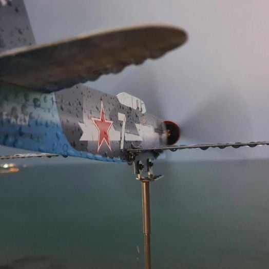 Самолет - градински ветропоказател изтребител Yak9T, на стойка