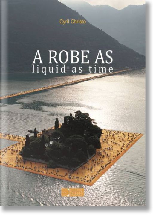 A Robe as liquid as time