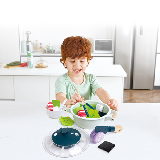 Дървен готварски комплект Hape - Гореща тенджера