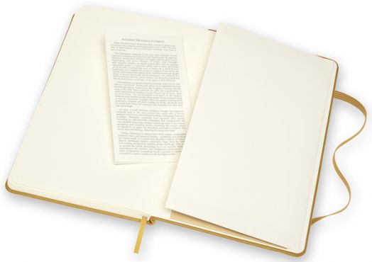 Кожен класически тефтер Moleskine Classic Leather Yellow с твърди корици и листа на широки редове