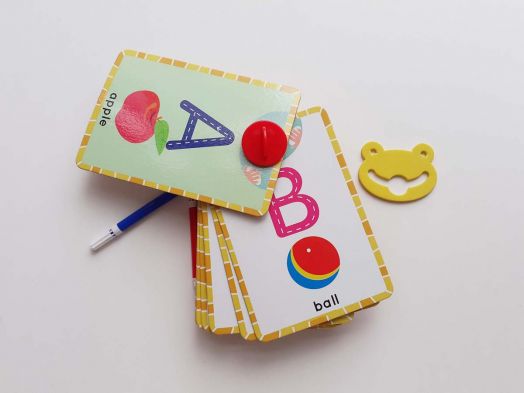 Болт карти с магически ефект: Английската азбука