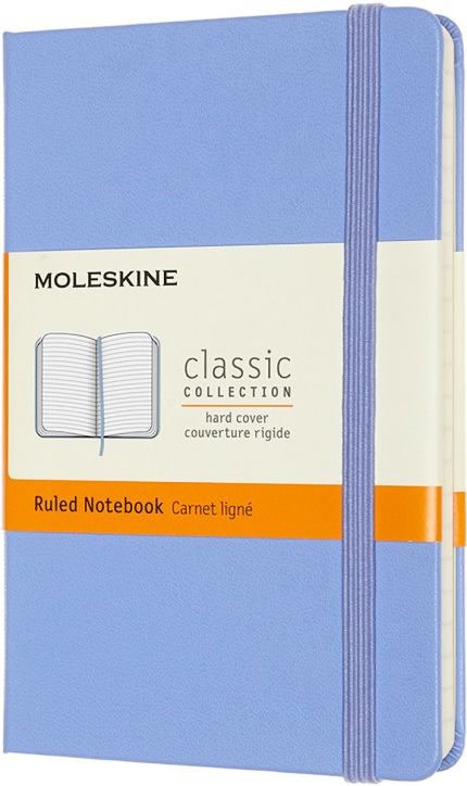 Джобен светлосин тефтер Moleskine Classic Hydrangea Blue с твърди корици и линирани страници