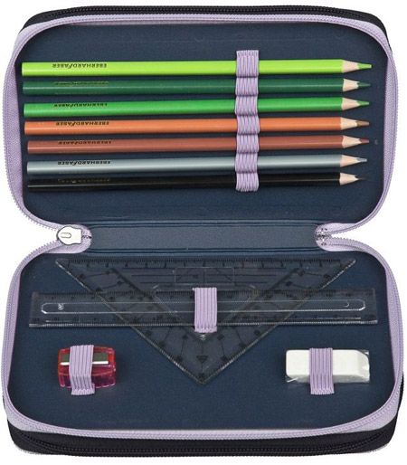 Пълен ученически несесер Dreamland с три отделения - модел 2022