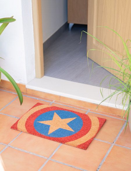 Изтривалка за врата Captain America Shield