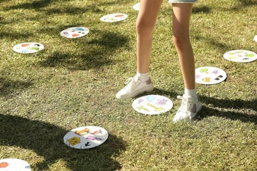 Настолна игра: Dobble Giant