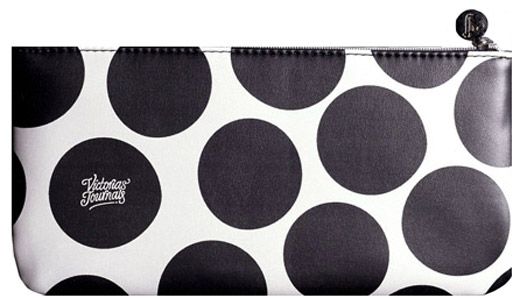 Комплект Victoria's Journals Polka Dots: тефтер, несесер, самозалепващи листчета