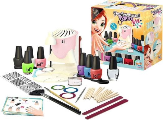 Детско професионално студио за маникюр Buki