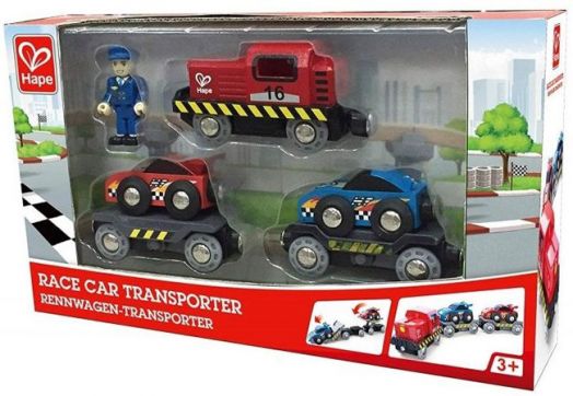 Дървена играчка Hape - Влакче с автовоз и 2 колички
